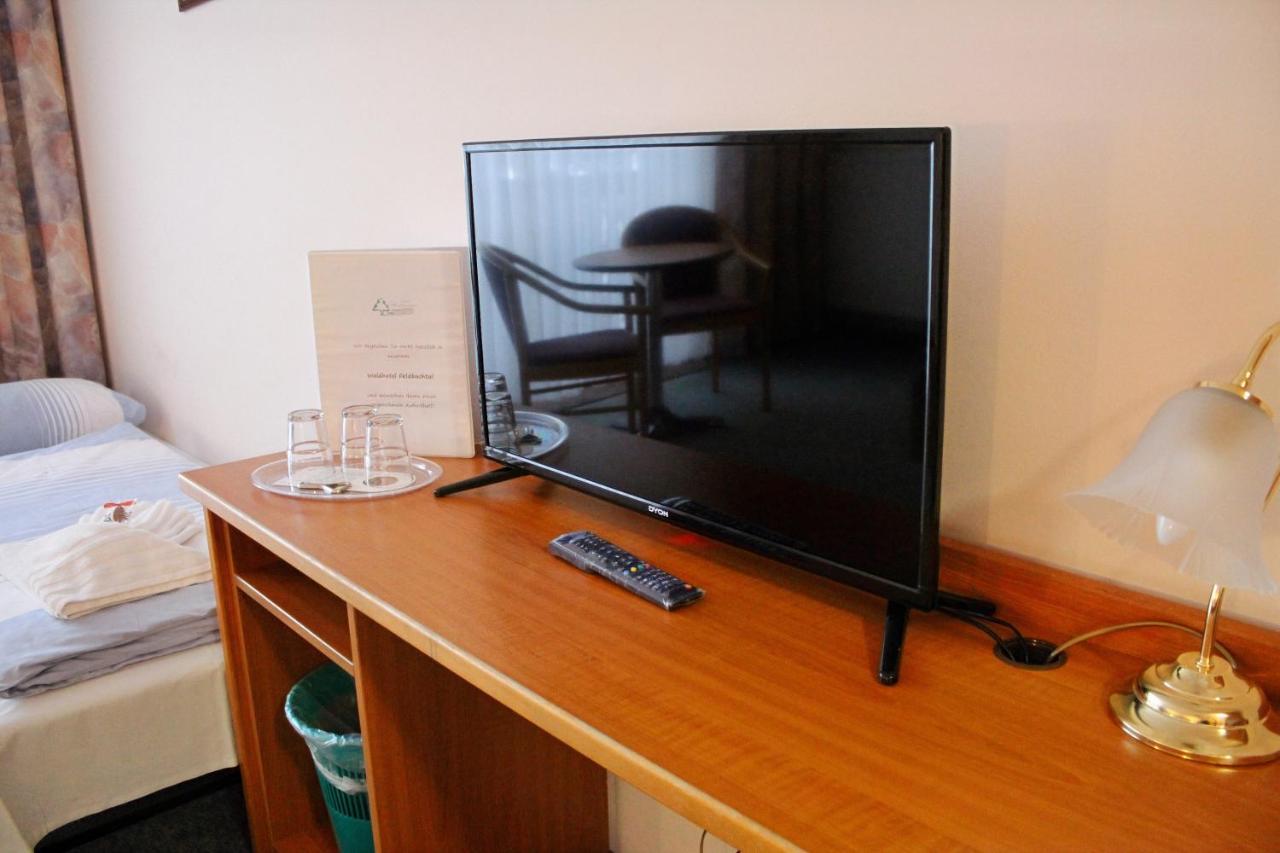 Waldhotel Feldbachtal Hotel 3*